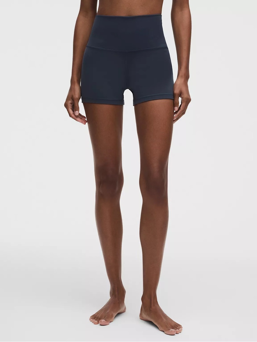 lululemon Align shorts 4β - Picture 5 of 7